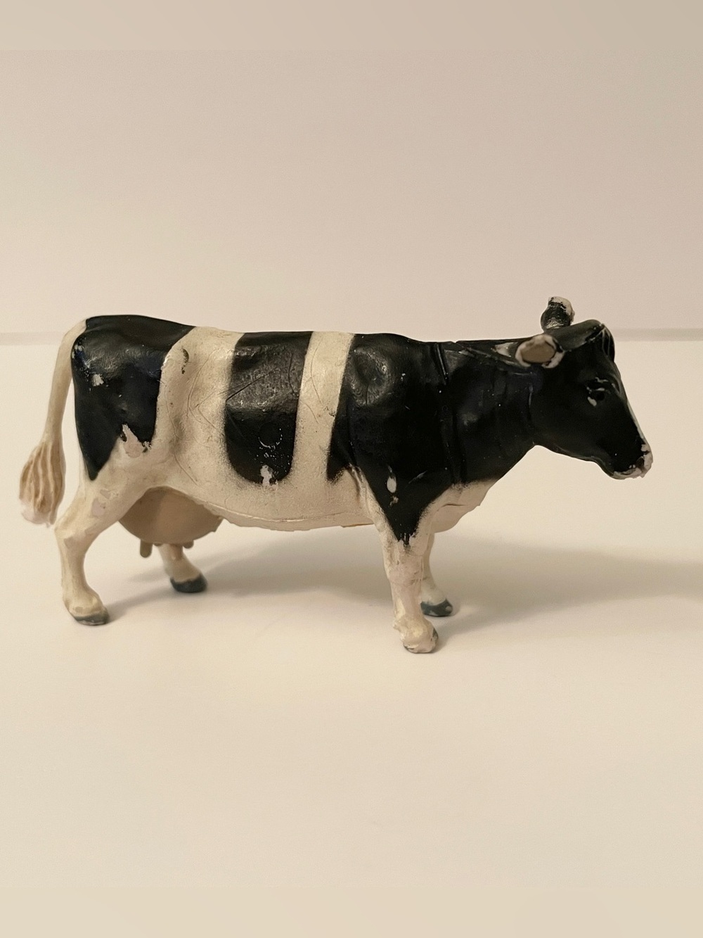 Vintage 1984 Britains Ltd Holstein Friesian Black White Cow Toy Figure